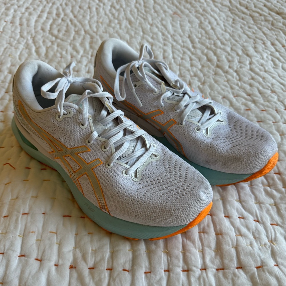 Women’s ASICS Gel Cumulus